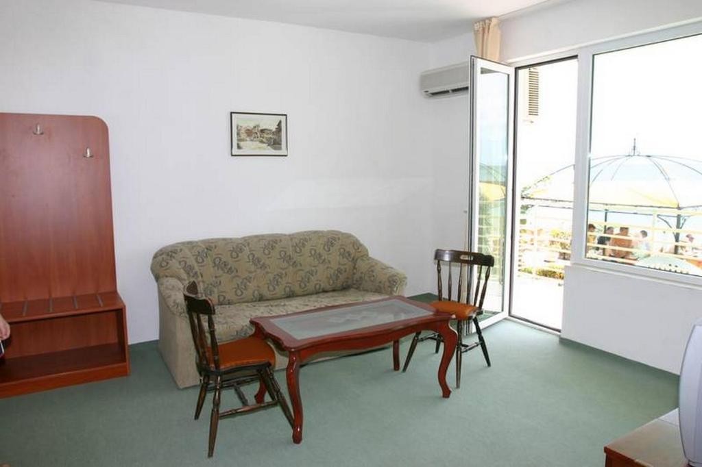 Harmony Beach Family Hotel Nessebar Værelse billede
